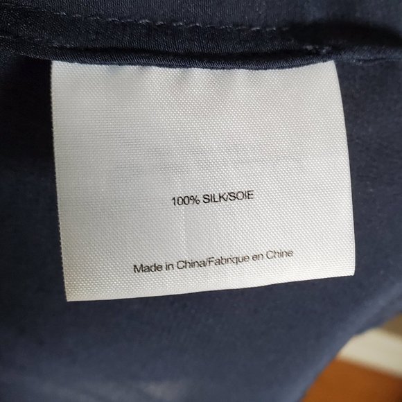 Tory Burch 100% Silk Sleeveless Solid Top sz 6 - Picture 8 of 8